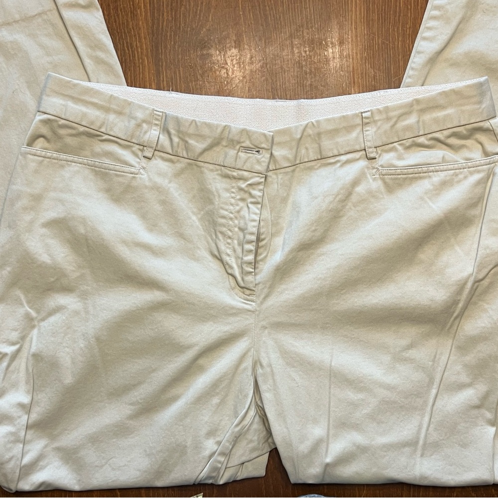 Croft & Barrow Cream Elastic Waist Capris- Size 2X - Picture 11 of 12